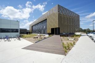 Waurn Ponds Library