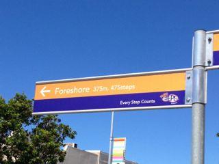 Wynnum Street Sign