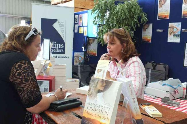 Signing and having yet more chats