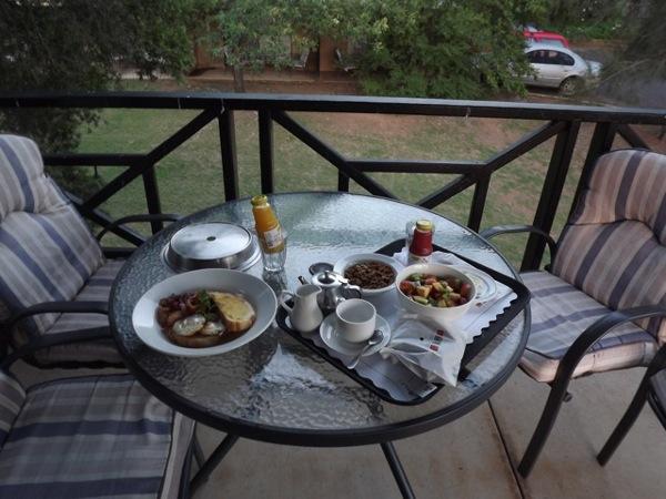 A delicious breakfast out on the verandah listening to a chorus of birds and our feet being eaten alive by sand flies {wink} started the day.