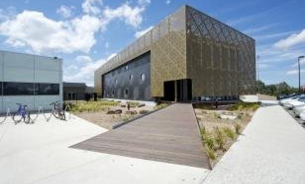 Waurn Ponds Library